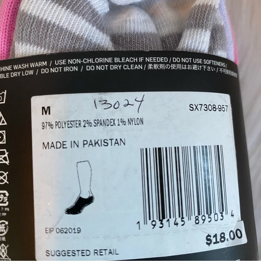 Girl’s Nike Socks